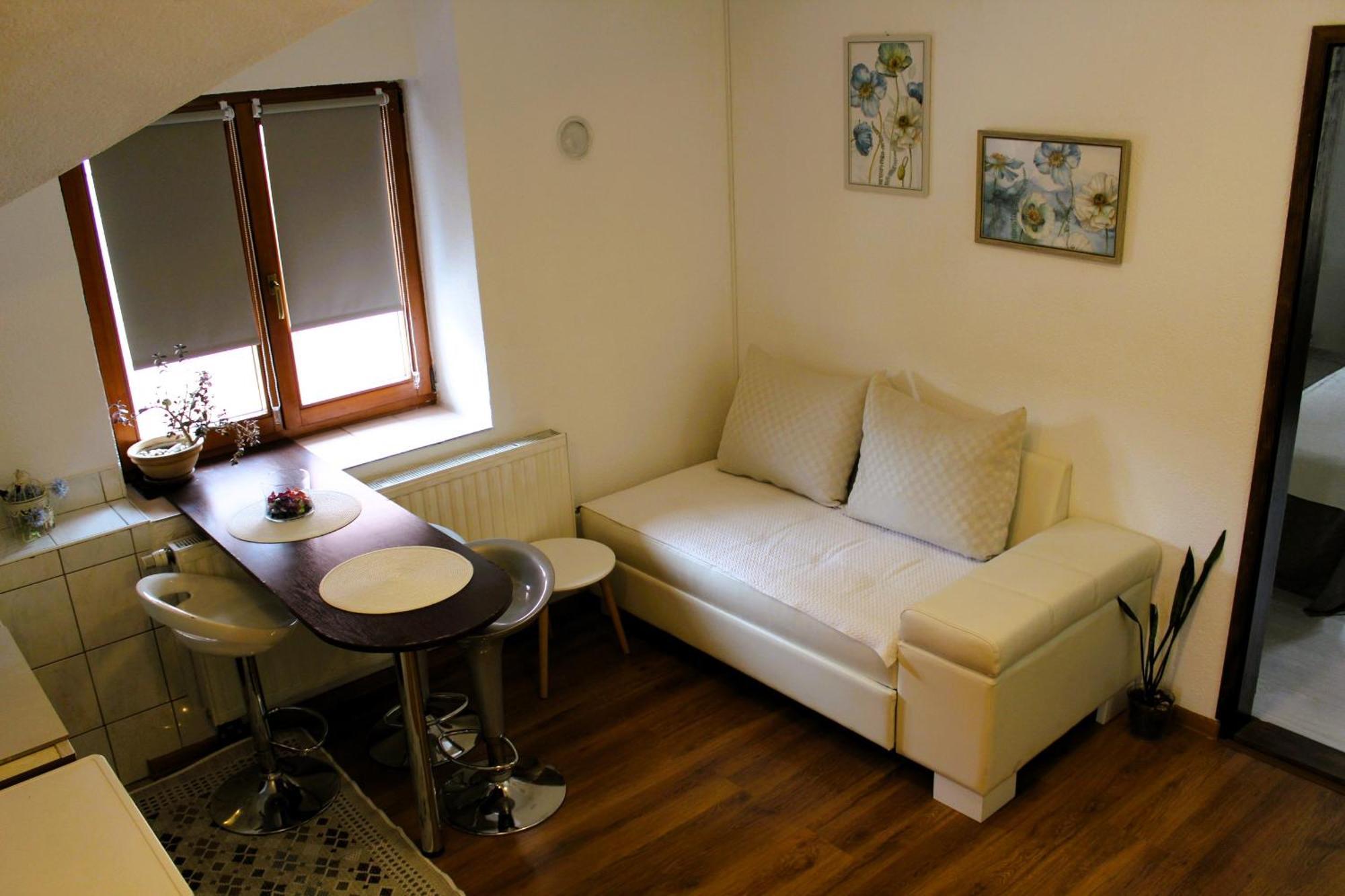 Svila Apartmani Bihać Eksteriør bilde