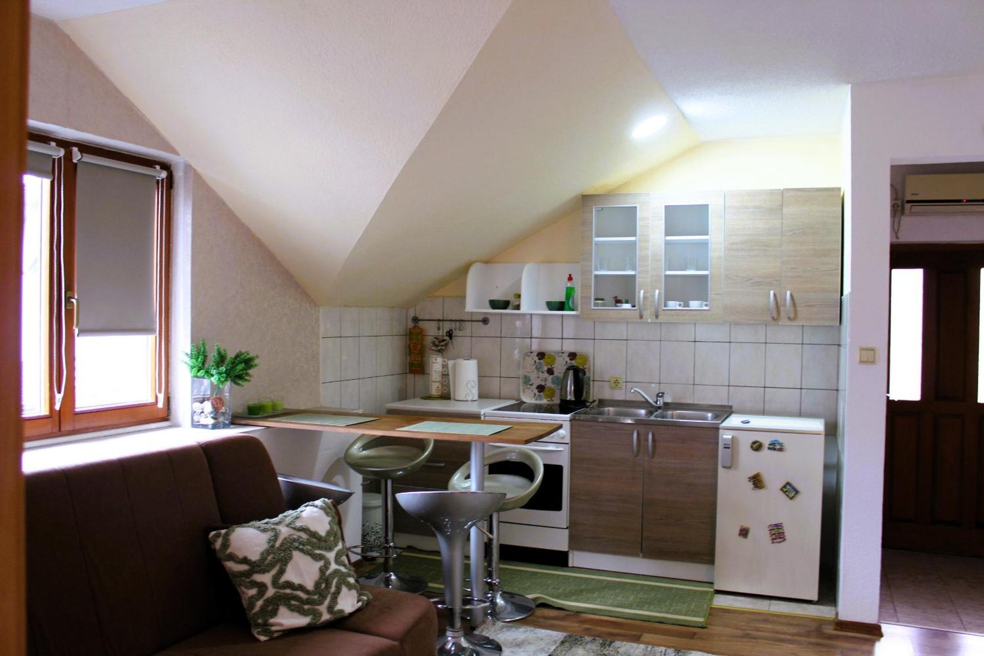 Svila Apartmani Bihać Eksteriør bilde