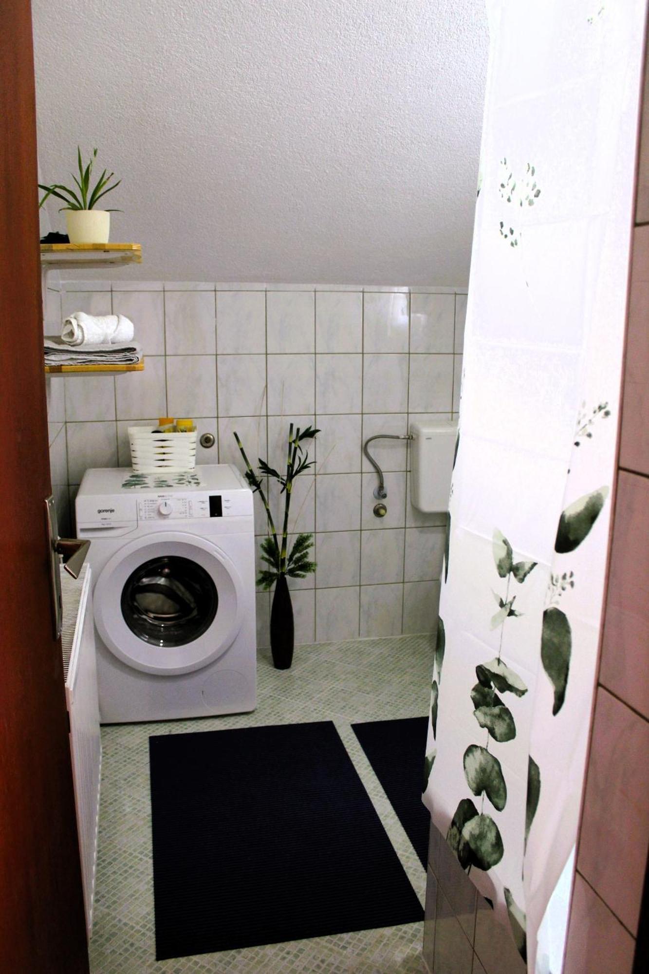 Svila Apartmani Bihać Eksteriør bilde