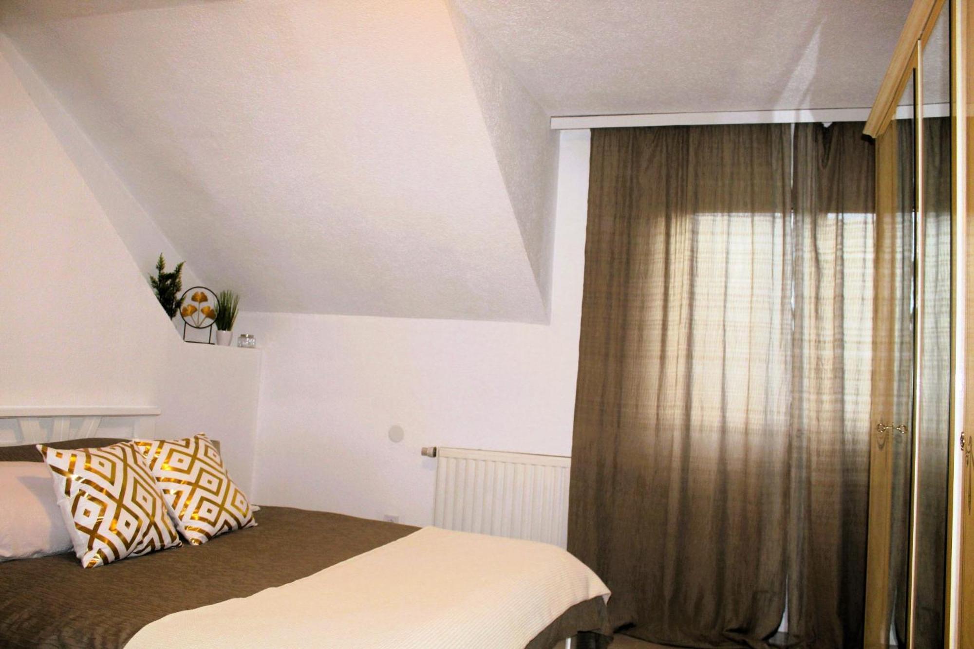 Svila Apartmani Bihać Eksteriør bilde